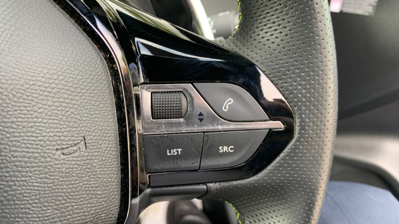 Peugeot 208 1.2 PureTech 100 GT 5dr EAT8 Petrol Hatchback